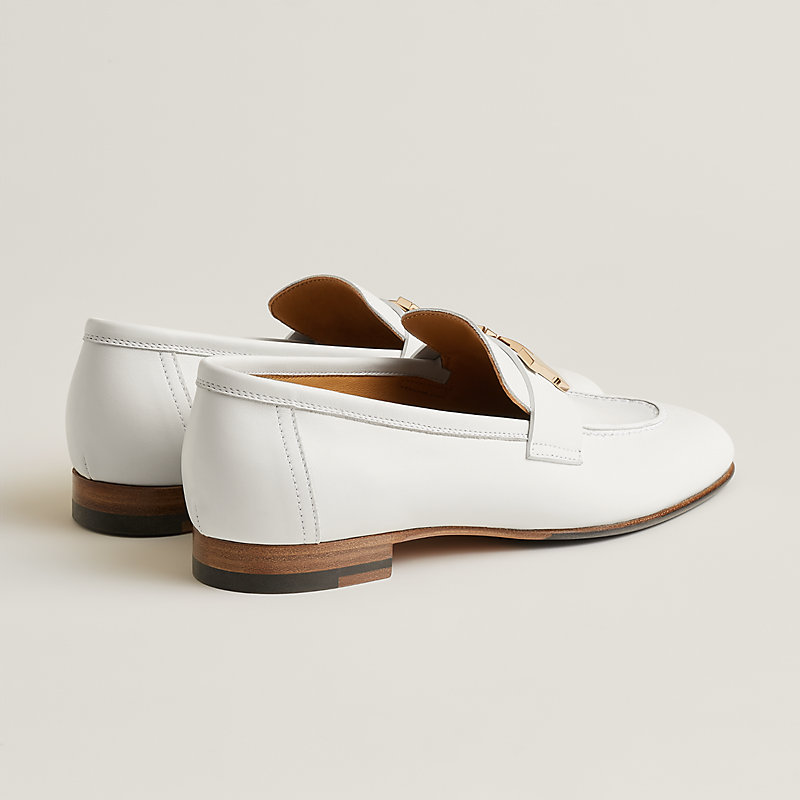 HERMES エルメス　モカシンパリ　38.5 ホワイト モカシン 《パリ》 | Hermès - エルメス-公式サイト